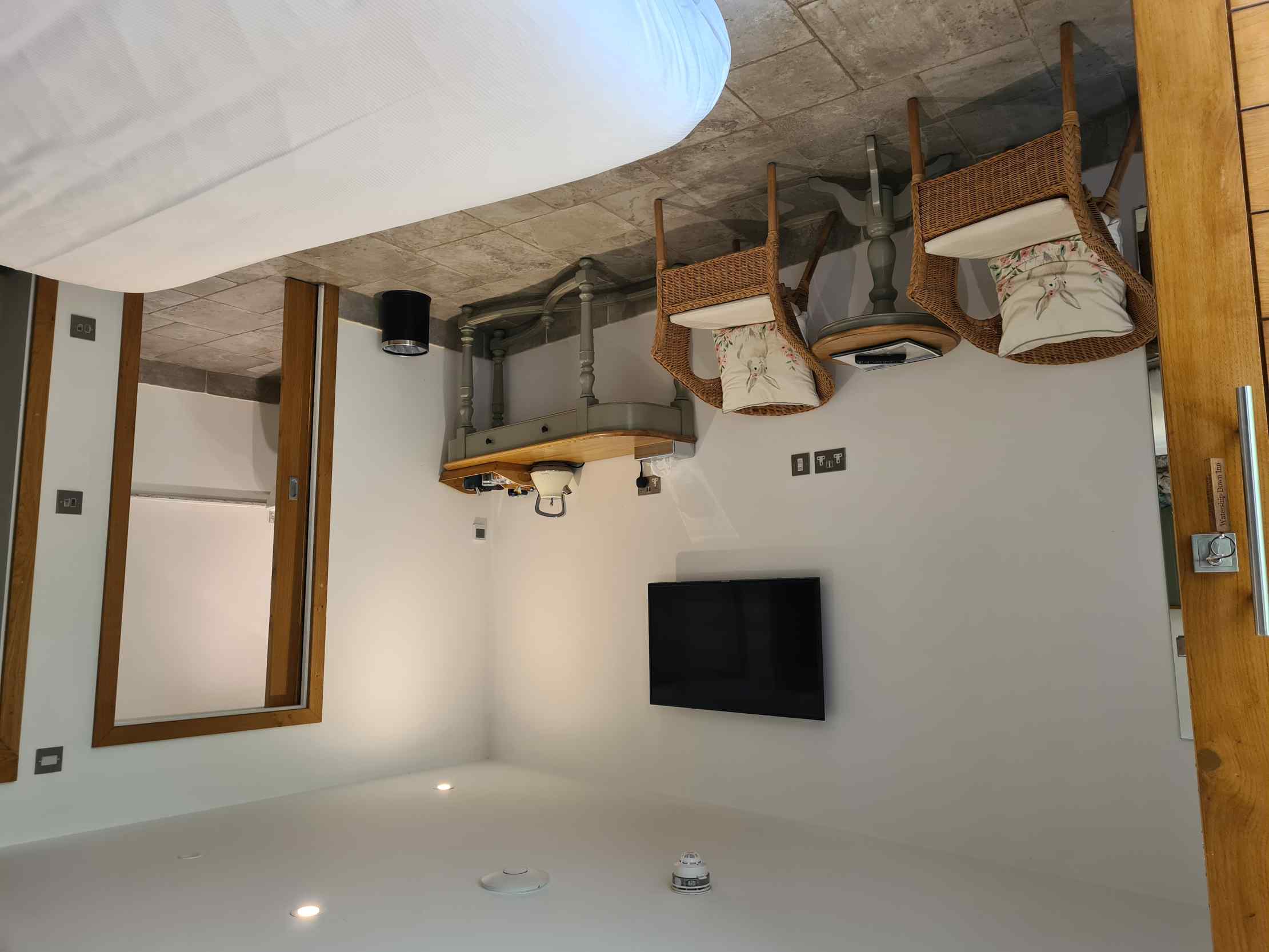 Room 5